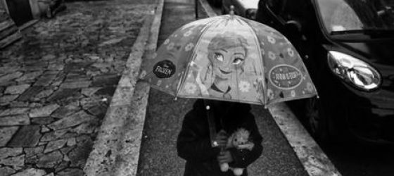 “Via!” – Fotografia di strada da Amburgo a Palermo