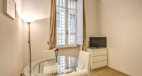 Caracalla 3 apartment